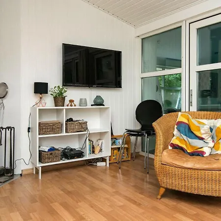 Holiday home Four-bedroom In Knebel 7 Skodshoved Strand