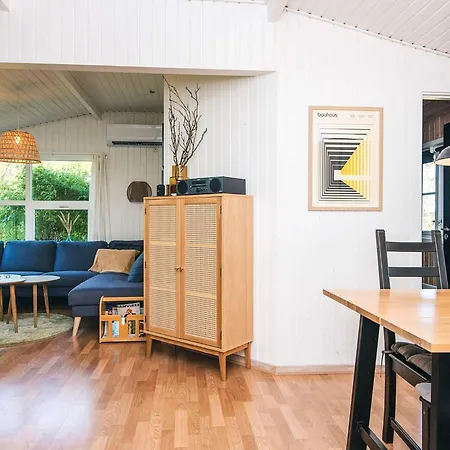 Ferienhaus Four-bedroom In Knebel 7