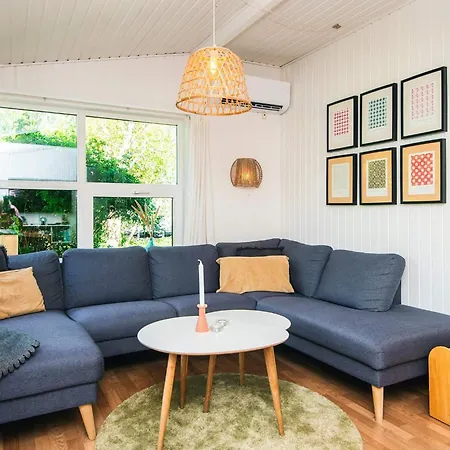 Feriehus 8 Person Holiday Home In Knebel-By Traum